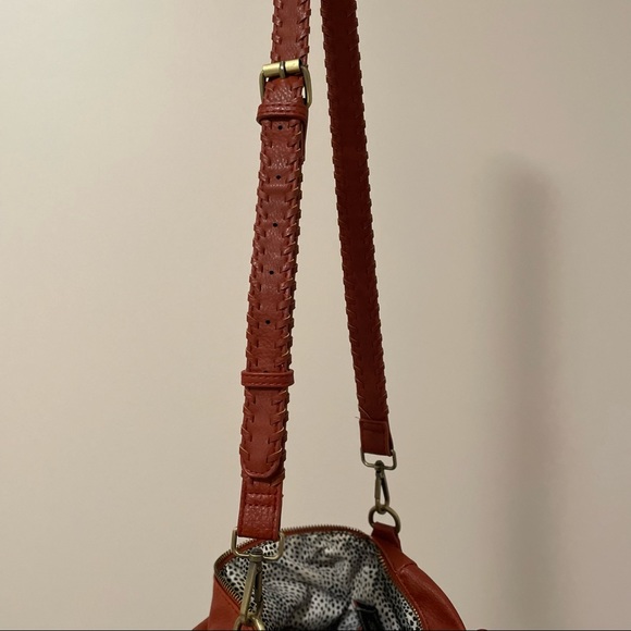 Antik Kraft Vegan Leather Crossbody Bag from Anthropologie in Rust Colour - Picture 5 of 9